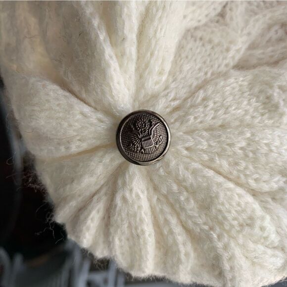 Women’s White Knit Beret with Button Accent –Cozy Parisian Winter Hat coquette - Picture 2 of 5